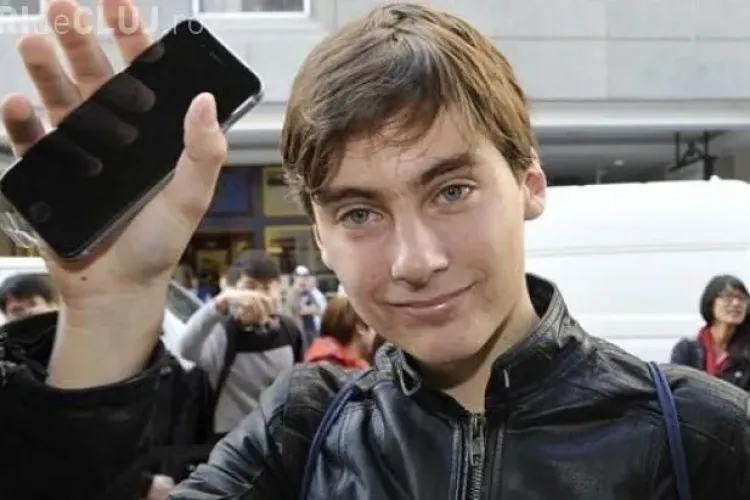 A fost primul din ţara lui care și-a luat iPhone 6. URMAREA e incredibilă - VIDEO