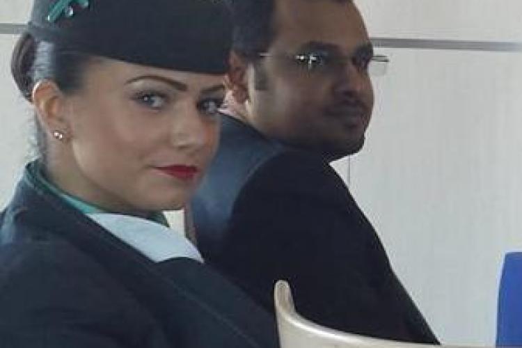 Care e viața unei stewardese din Cluj în Arabia Saudită: Femeile n-au voie nici să conducă