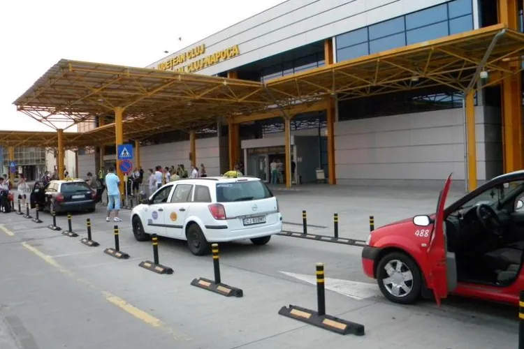 Aeroportul Cluj a sesizat Poliția în cazul taximetriștilor care practică prețuri mai mari