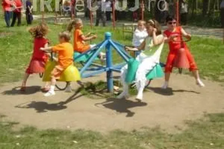Parc de joacă și agrement inaugurat în Florești. Urmează să se construiască alte două parcuri