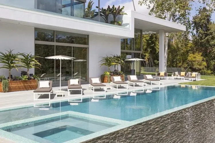 Clujul afacerilor imobiliare! Cea mai scumpă casă, cel mai scump teren și cea mai valoroasă stradă din oraș