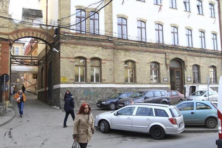 La Spitalul Județean Cluj s-a furat pe rupte! Au fost analize plătite de 3 -4 ori mai mult