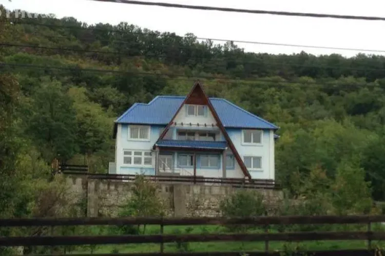 Doi români au învins BRD în instanță. Au rămas și cu o VILĂ și li s-a ȘTERS creditul de 300.000 de euro