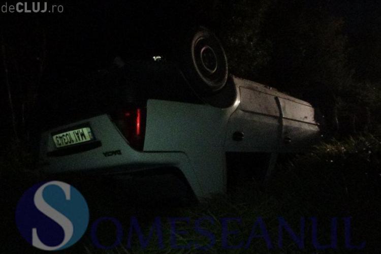 Accident la Jucu: Un polițist s-a răsturnat cu mașina de serviciu - VIDEO