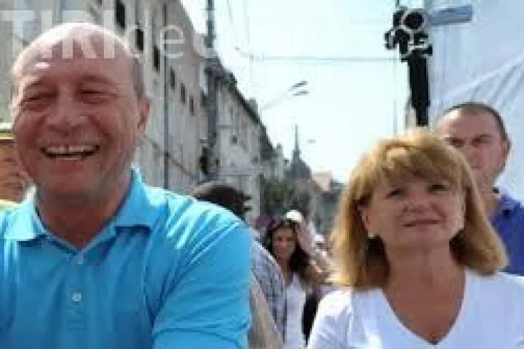Băsescu și-a prezentat RAPORTUL MEDICAL: Sufăr numai de boală pe hoți