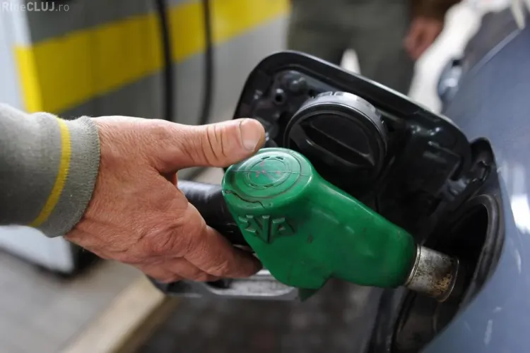 Ce îi spune ministrul Finanțelor unui șofer de TIR care alimentează din Ungaria pentru că e mai ieftin