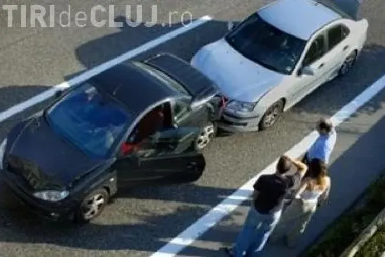 Accident pe Calea Turzii! Trei mașini s-au lovit, iar traficul a fost ”sugrumat”