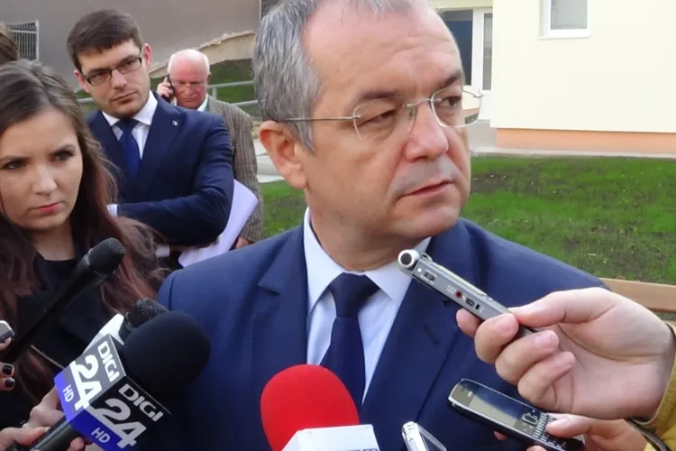 Ce spune Boc despre scandalul ”Ponta, ofițer acoperit SIE”