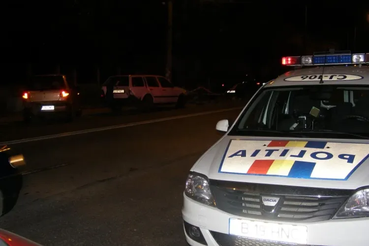 Accident pe strada Observatorului! Un șofer a intrat într-un excavator