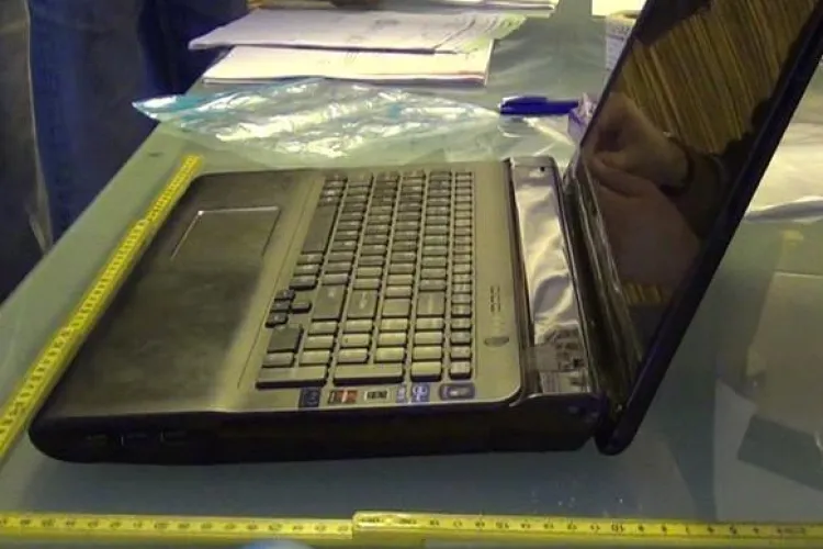 Documente contabile și carduri bancare ridicate de polițiștii clujeni în urma perchezițiilor de joi dimineață FOTO VIDEO