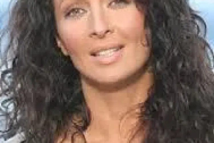 Mihaela Rădulescu s-a pozat după 3 nopți nedormite. Cum arată jurata de la Românii au Talent FOTO