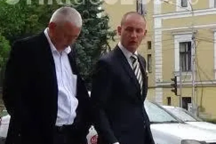 Liberalii din Cluj îl atacă DUR pe prefectul Gheorghe Vușcan: Irosește un milion de euro