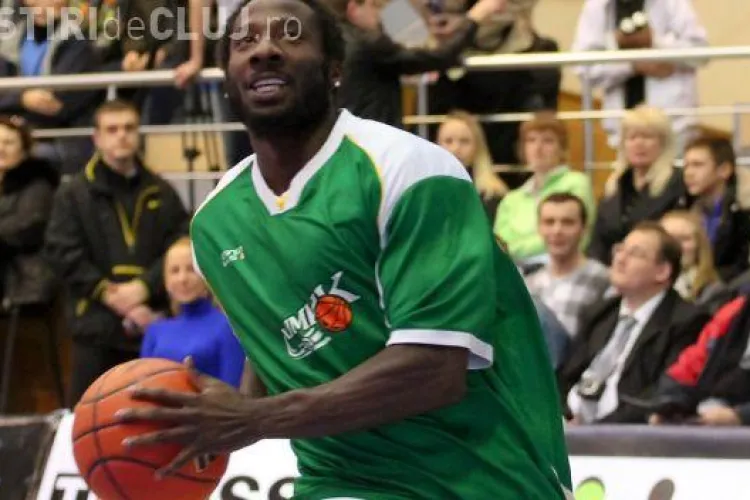 U-Banca Transilvania a transferat un american. Cine e Curtis Millage?