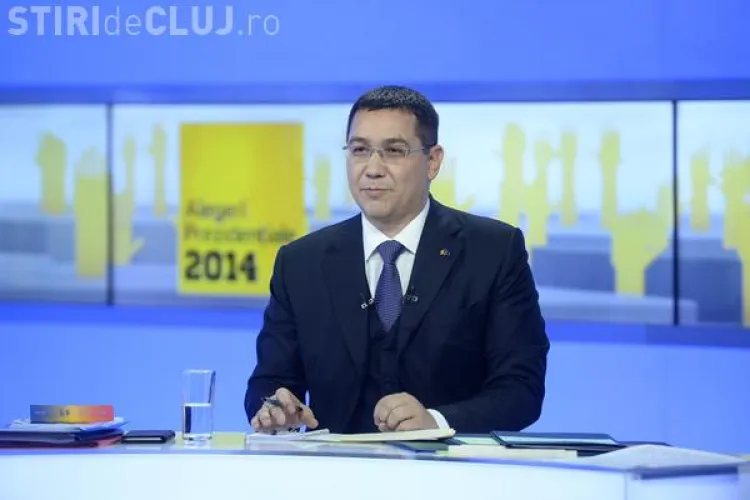 Ce a avut pe masă Ponta la dezbaterea cu Iohannis. S-a dus mult mai bine pregătit - FOTO