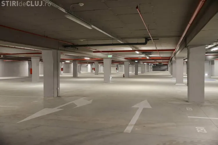 ”Hingherii de mașini ” de la Poliția Locală Cluj își BAT JOC! Vânătoare de mașini fără preaviz la Parcul Central