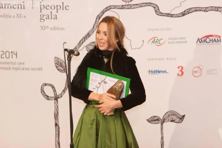Clujeanca Ramona Mîndru, premiată la Gala ”Oameni pentru Oameni”. Și-a donat veniturile celor nevoiași