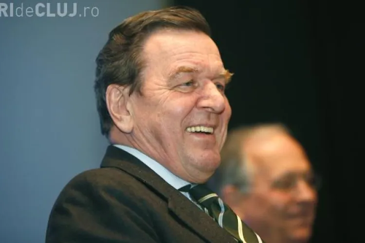 Dezvăluiri despre dosarul EADS în Huffington Post. Sunt implicați Gerhard Schroder, Elena Udrea şi Ioan Rus