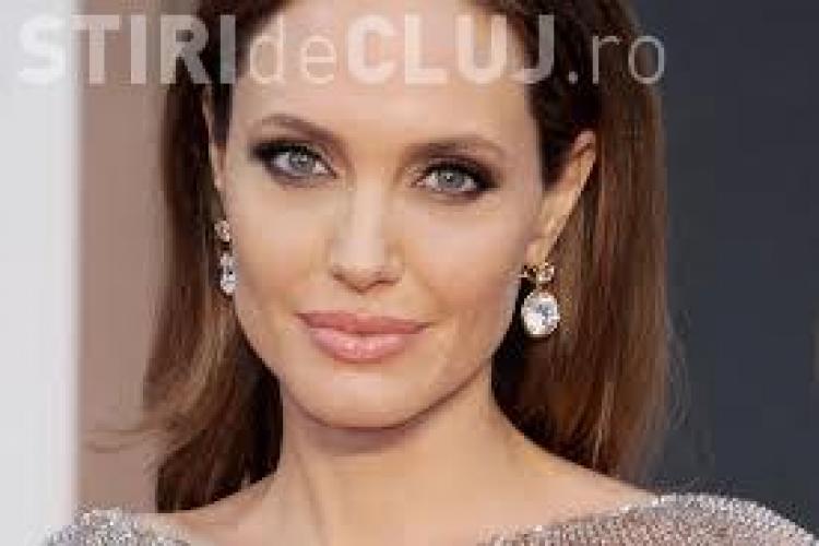 O româncă a depășit-o pe Angelina Jolie în topul celor mai frumoase femei din lume. Vezi cum arată FOTO