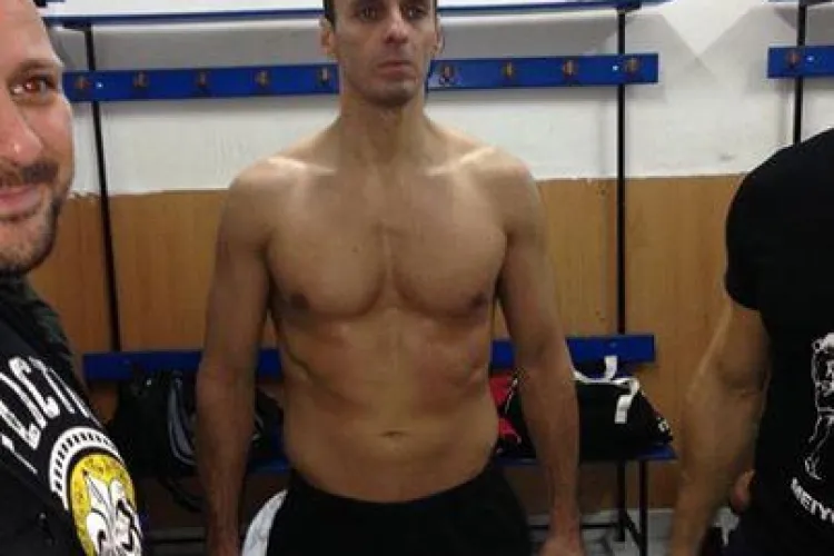 Cum a reacționat Mircea Badea pe Facebook după ce a fost bătut de motociclistul Teodor Emi