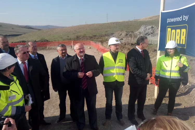 S-a deschis șantierul autostrăzii Turda-Sebeș (lotul 4) - FOTO