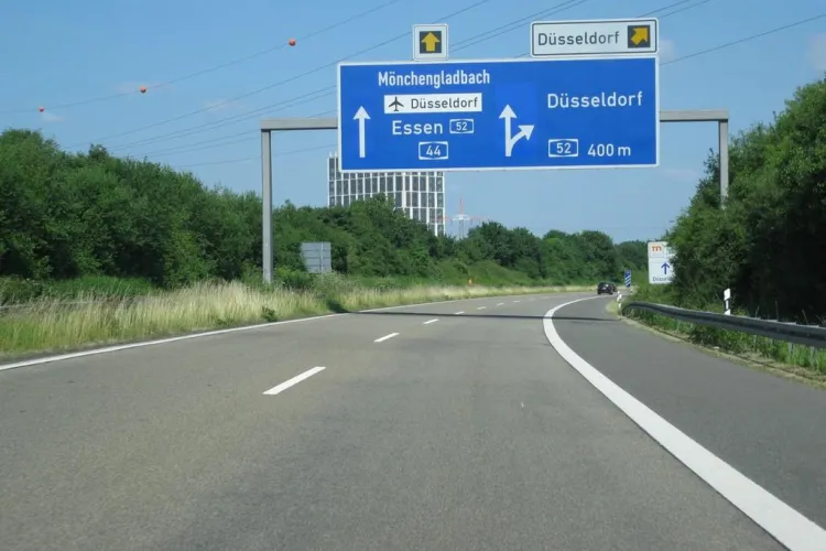 Germania vrea TAXA pe autostradă, pentru străini