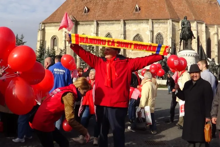 PSD Cluj a OCUPAT Piața Unirii: Vrem să demonstrăm că se poate și pașnic - VIDEO și FOTO