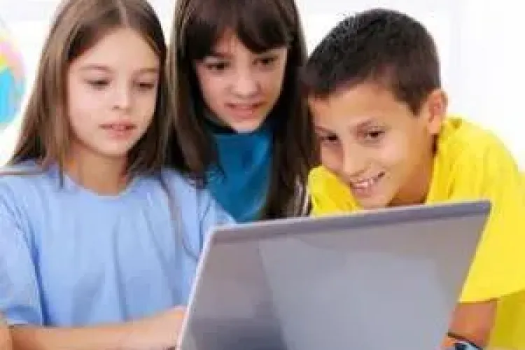 O țară a decis ca scrisul de mână să nu mai fie predat în școli