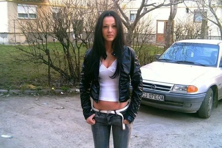 O clujeancă și fiul ei, uciși în Italia de soț cu un pistol - FOTO