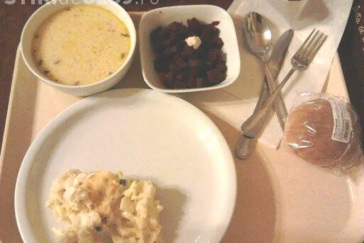 Un clujean se plânge de mâncarea scumpă de la ”cantina săracilor”: Mancare putina dar scumpa FOTO