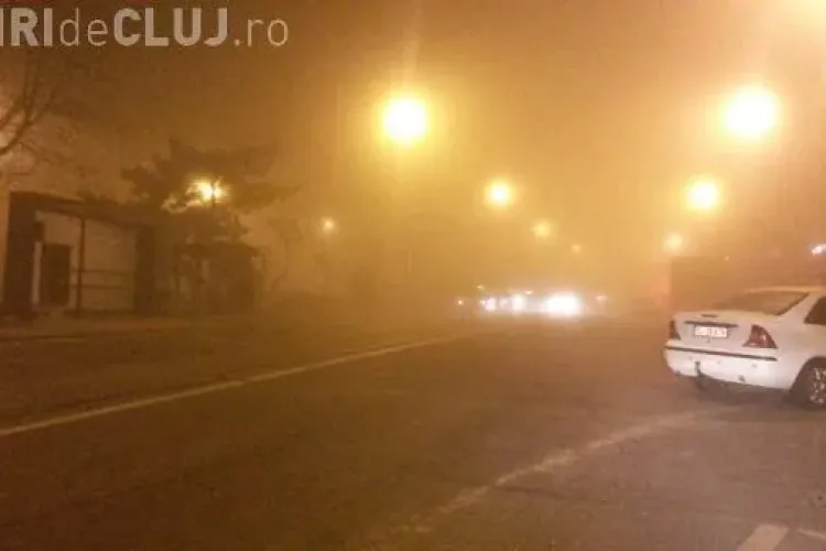 Clujenii reclamă că iluminatul public din oraș este pornit prea târziu. Ce spune Emil Boc