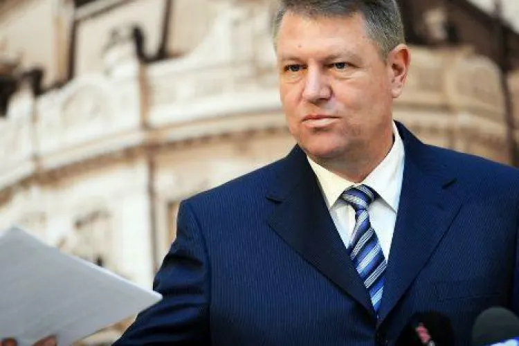 Ce fel de profesor era Klaus Iohannis! O fostă elevă vorbește despre profesorul de fizică Iohannis
