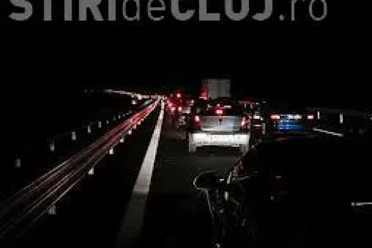 Trafic blocat pe drumul Cluj - Huedin! Cablurile de înaltă tensiune au căzut peste drum - UPDATE