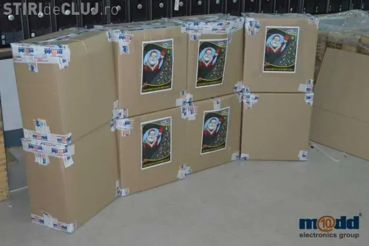 Ajută un copil să primească un calculator cadou de Crăciun. Vezi ce poți face