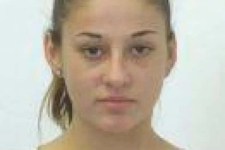 Minoră de 15 ani, dispărută în Cluj! Ați văzut-o? FOTO