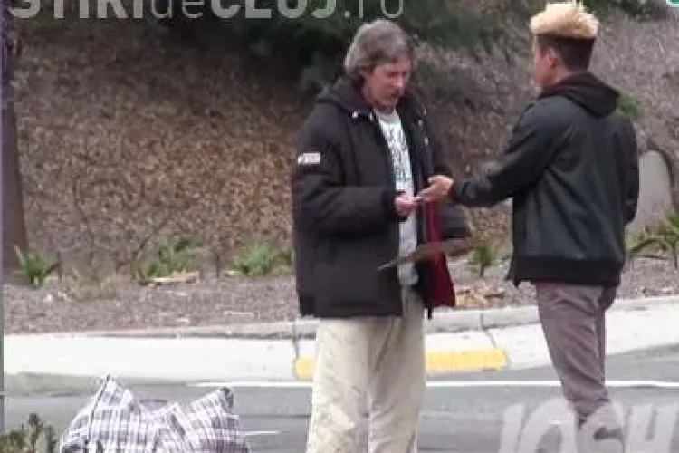 Cum cheltuie un boschetar 100 de dolari. Gestul care a uimit milioane de oameni VIDEO