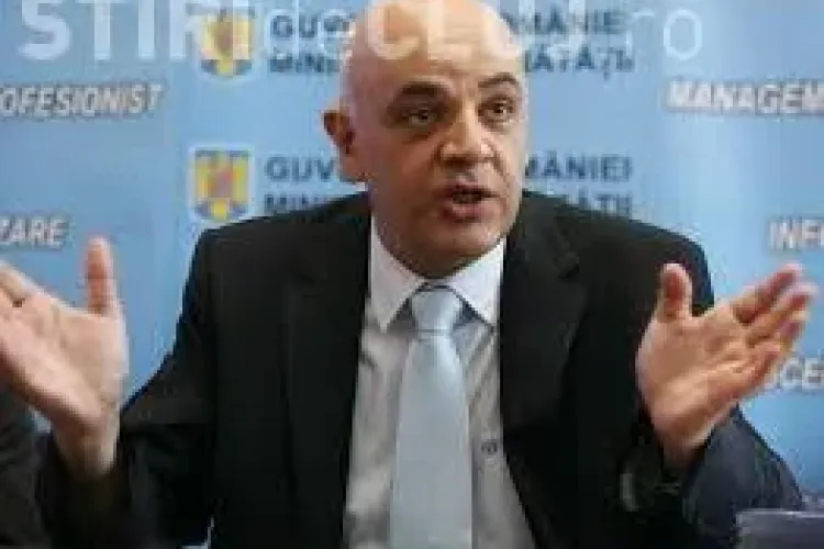 Raed Arafat, ATAC la UMF Cluj: DOCTORATELE în Medicină sunt fără valoare