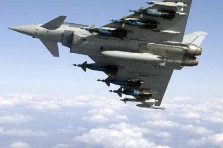 Petrolier atacat de avion în Libia. Un român a murit în urma atacului