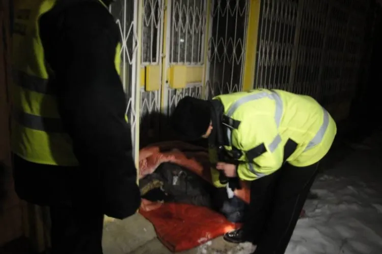 Cluj: Boschetarii sunt luați de pe stradă pentru a nu îngheța