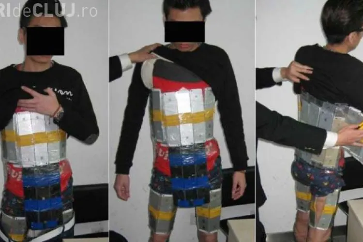 Chinez prins în vamă cu 94 de iPhone-uri lipite de corp - FOTO