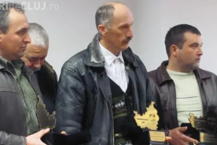 Moții care au găsit avionul prăbușit în Apuseni au rămas niște oameni simpli. Cer să se afle ADEVĂRUL