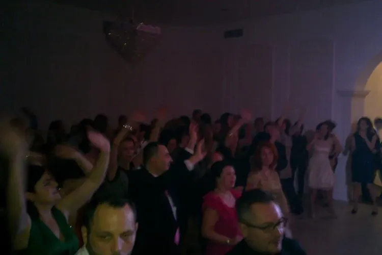 Baroul Cluj a organizat un microrevelion pentru avocați, dar nu i-a și chemat pe toți