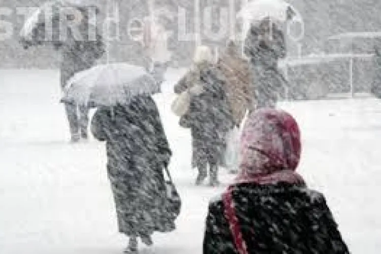 Meteorologii au ANUNȚAT cum va fi VREMEA în următoarele două săptămâni