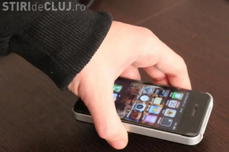 Clujean prins după ce furat un telefon de aproape 800 euro dintr-un bar din centru