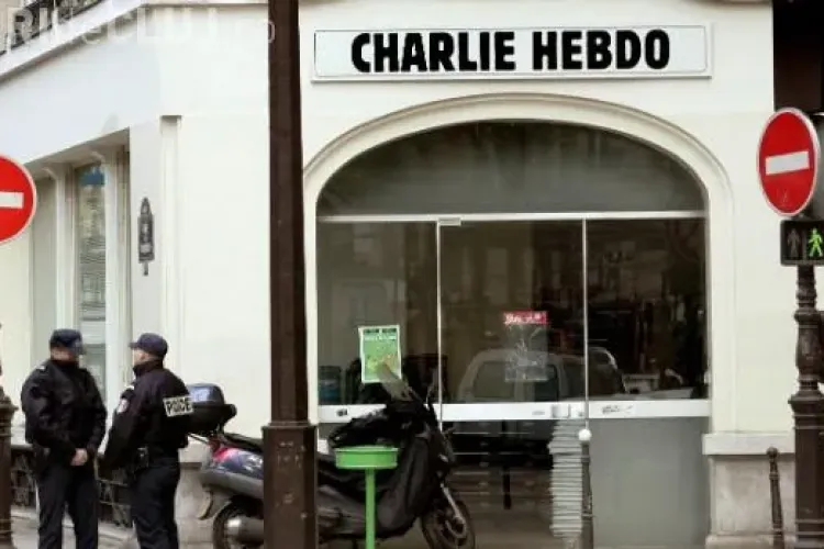 Cluj: Marș de solidaritate cu victimele de la revista Charlie Hebdo