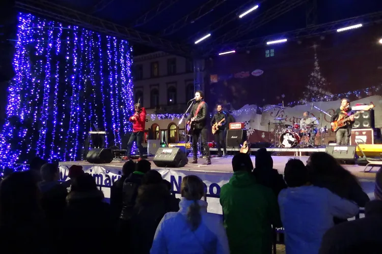 Hara a făcut show la Târgul de Crăciun de la Cluj - VIDEO CONCERT