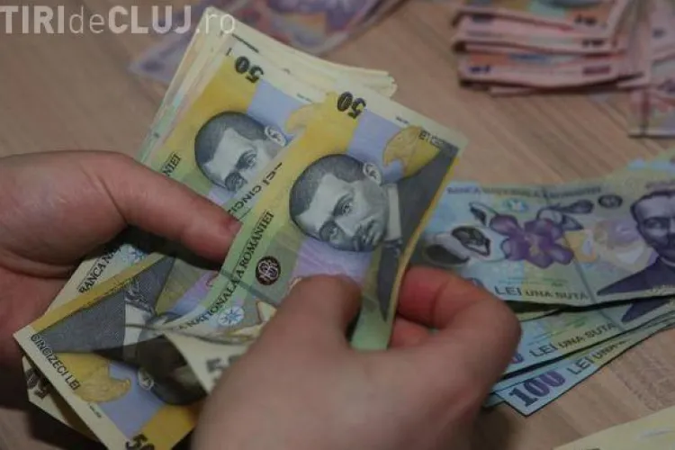 Clujeancă cercetată pentru delapidare și uz de fals. Cum a căpușat peste 50.000 lei de la angajatorii săi