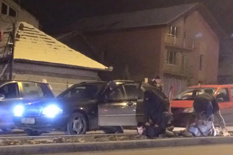 Mascații au imobilizat infractorii pe Calea Turzii - FOTO