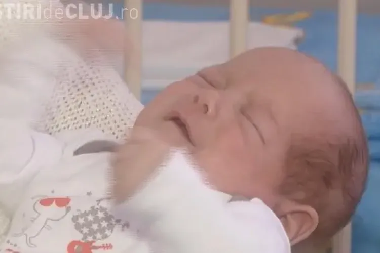 Doi părinți din Cluj luptă să își salveze copilul de la orbire