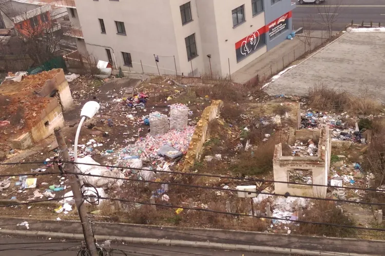 Atât de mizerabil e la 500 de metri de centrul Clujului. NIMENI NU IA MĂSURI? - FOTO