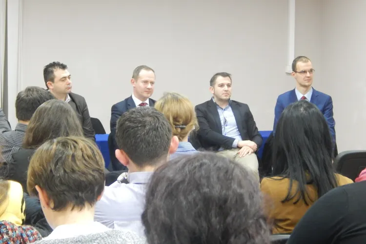 Capitala Europeană a Tineretului Cluj-Napoca 2015 - start MODEST, finanțare MODESTĂ de la Guvern